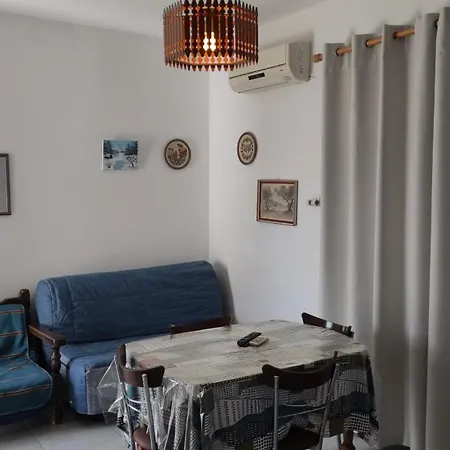 Seretirooms Casa de hóspedes Néa Ankhíalos