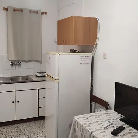 Seretirooms 3* Néa Ankhíalos