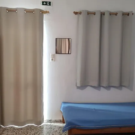 Seretirooms 3* Néa Ankhíalos