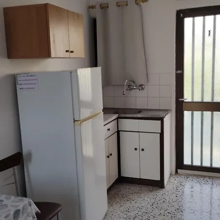 Casa de hóspedes Seretirooms Néa Ankhíalos
