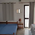 Seretirooms Néa Ankhíalos