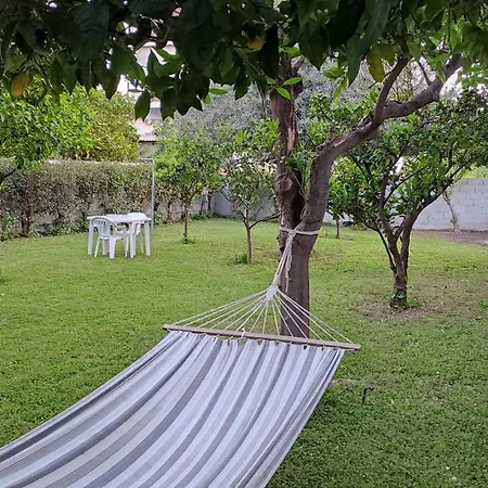 Seretirooms Πανσιόν 3*