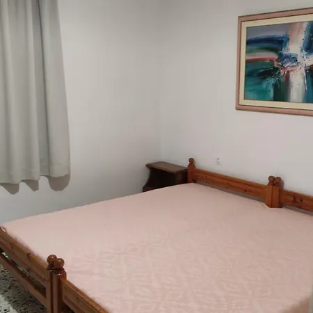 Seretirooms Πανσιόν