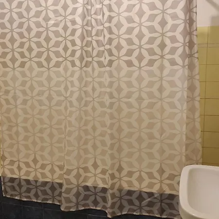 Seretirooms Pensionat 3*